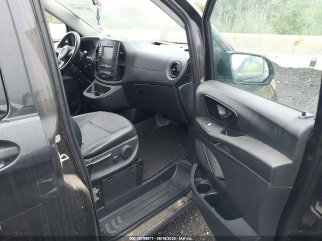 2017 MERCEDES-BENZ METRIS WD4PG2EE0H3306061 Photo 4