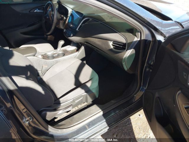 1G1ZB5ST1LF131129 Chevrolet Malibu Fwd Ls