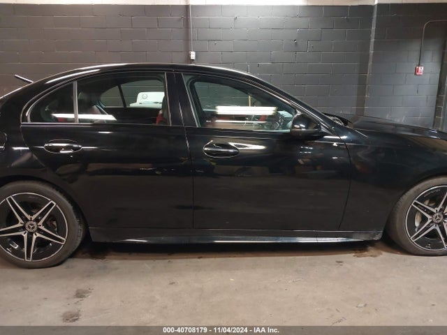 W1KAF4HB6NR010900 Mercedes-Benz C 300 4matic