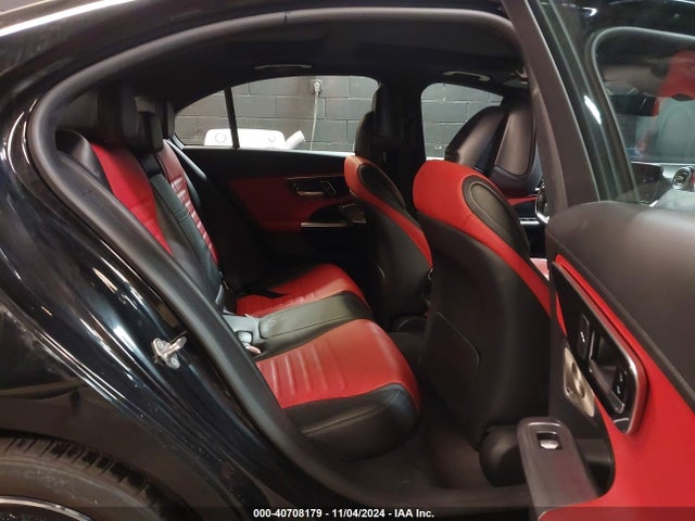 W1KAF4HB6NR010900 Mercedes-Benz C 300 4matic