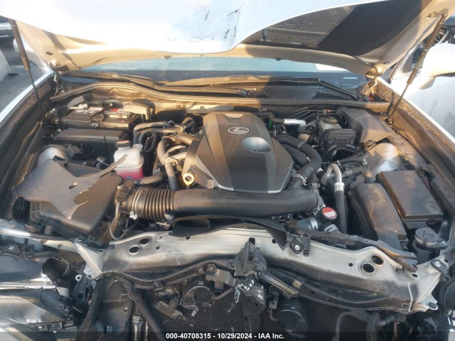 Lexus GS 200T 2016 JTHBA1BLXGA001520 Image 10