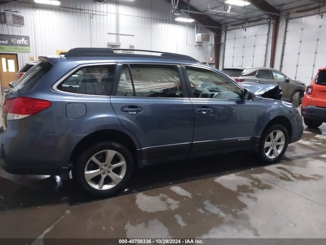 Subaru Outback 2.5i 2014 4S4BRBAC0E3261018 Image 13