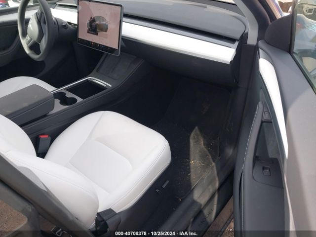 7SAYGDEF0RA265941 Tesla Model Y Performance Dual Motor All-wheel Drive
