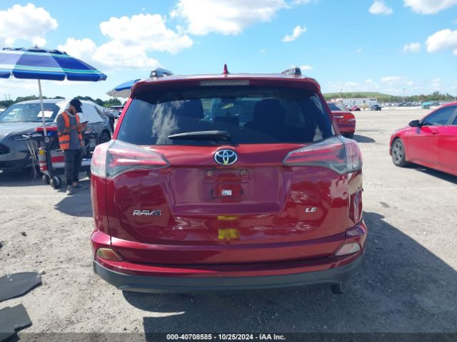 Toyota RAV4 LE 2018 JTMZFREV2JD113702 Image 16