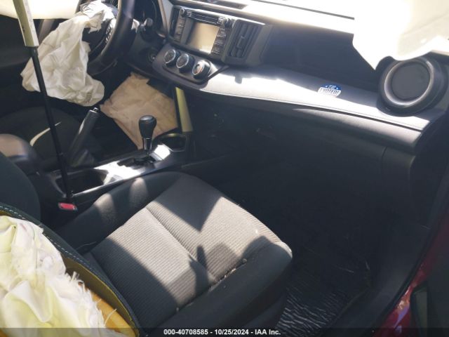Toyota RAV4 LE 2018 JTMZFREV2JD113702 Image 5