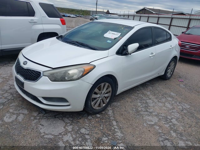 KIA FORTE LX 2014 KNAFX4A62E5235250 Image 2