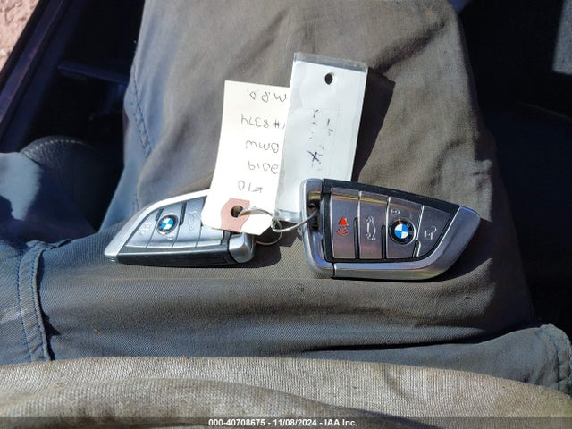 WBAJA7C58KWW18374 BMW 530i Xdrive
