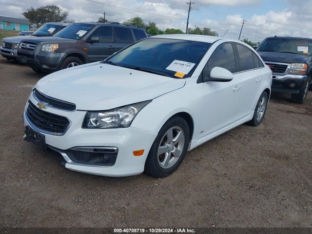 Chevrolet Cruze 1lt Auto 2015 1G1PC5SB5F7207283 Image 2