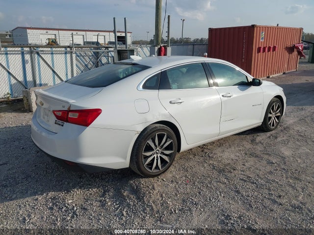 1G1ZE5ST3HF154913 Chevrolet MALIBU 1LT