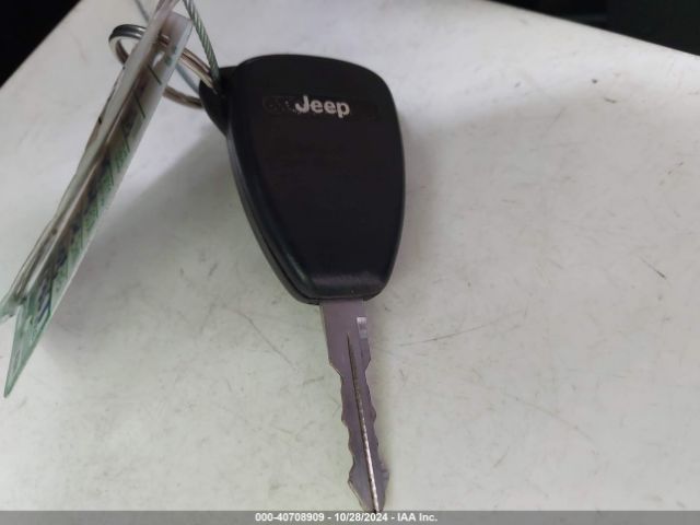 1C4NJPBB4ED849509 Jeep Patriot Sport
