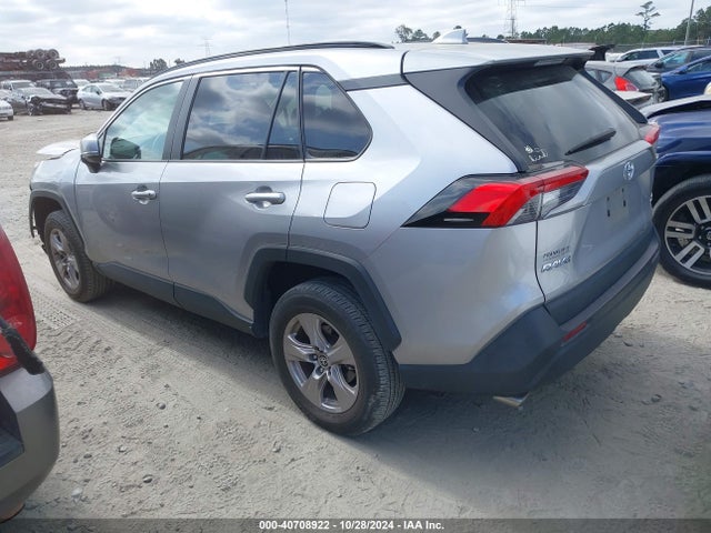 Toyota Rav4 Xle 2022 2T3W1RFV4NC211480 Image 3