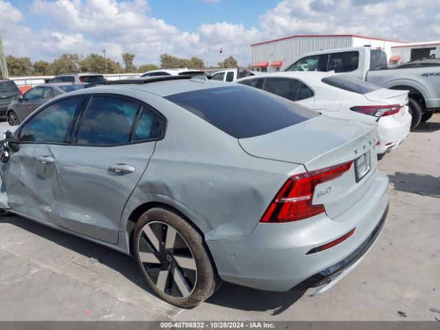 7JRH60FL9RG307269 Volvo S60 Recharge Plug-in Hybrid T8 Plus Dark Theme