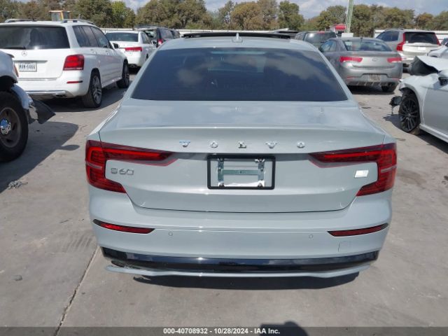 7JRH60FL9RG307269 Volvo S60 Recharge Plug-in Hybrid T8 Plus Dark Theme