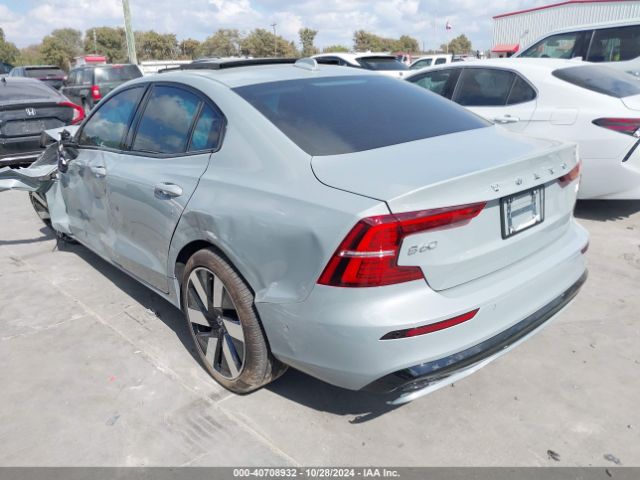 7JRH60FL9RG307269 Volvo S60 Recharge Plug-in Hybrid T8 Plus Dark Theme
