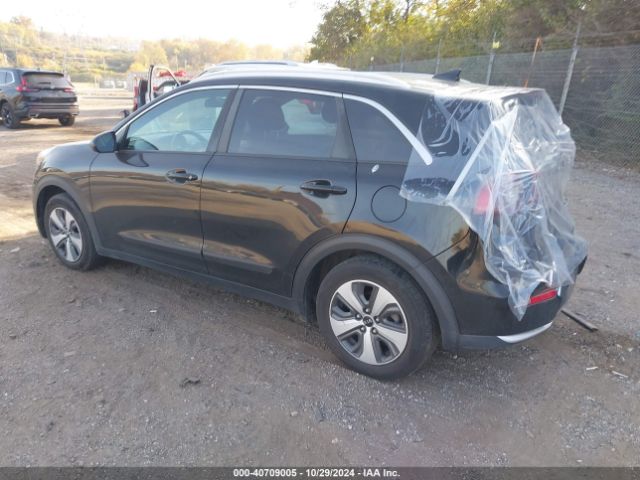 KNDCB3LC1J5139282 KIA NIRO LX