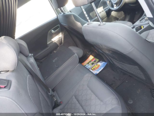 KNDCB3LC1J5139282 KIA NIRO LX