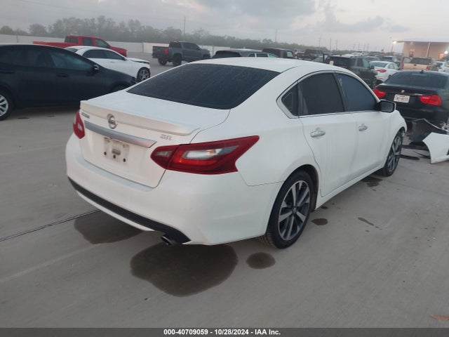 Nissan Altima 2.5 Sr 2017 1N4AL3APXHC489709 Image 4