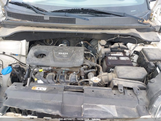 KIA Soul 2017 KNDJN2A23H7435101 Image 10