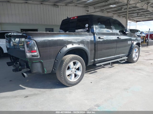 1C6RR7LT8HS621635 RAM 1500 Big Horn  4x4 5'7 Box