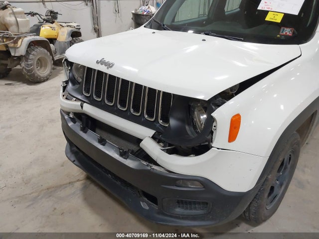 ZACCJBAB6JPG88040 Jeep Renegade Sport 4x4