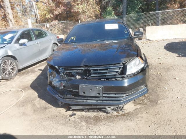 3VWD17AJ4GM255561 Volkswagen Jetta 1.8t Sport