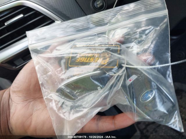 JF2SKAUC8KH588362 Subaru Forester Limited