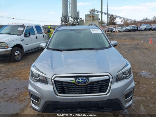 JF2SKAUC8KH588362 Subaru Forester Limited