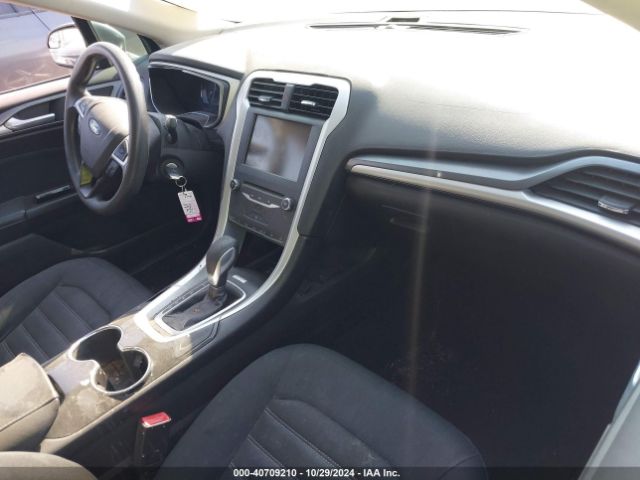 3FA6P0H75FR262733 Ford FUSION SE