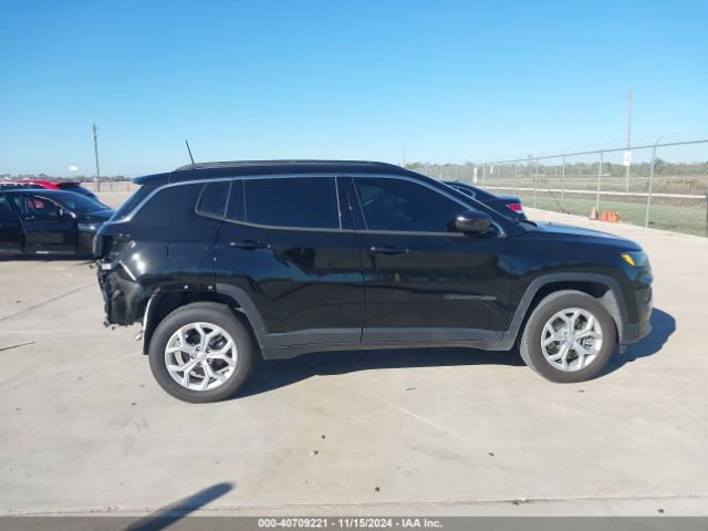 3C4NJDBN0RT164951 Jeep Compass Latitude 4x4