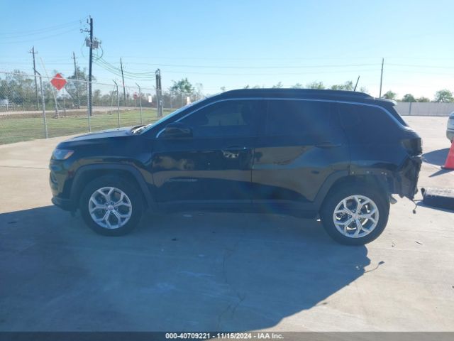 3C4NJDBN0RT164951 Jeep Compass Latitude 4x4