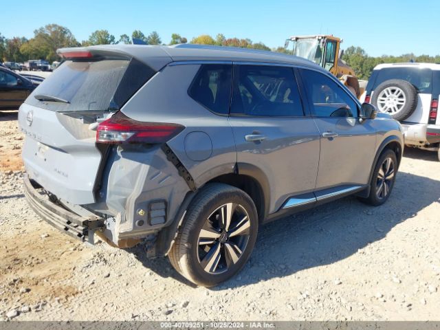 JN8BT3DC3NW121376 Nissan Rogue Platinum Fwd