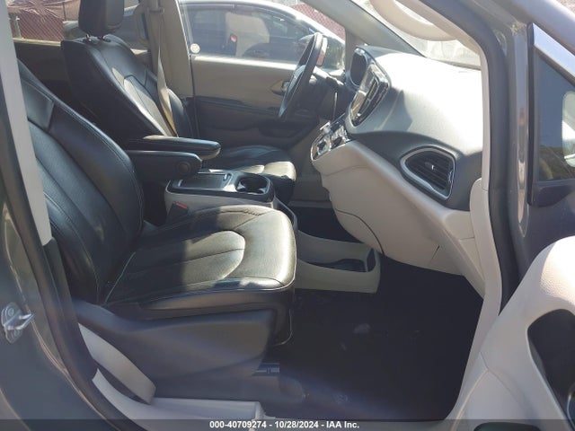 Chrysler Pacifica Touring L 2022 2C4RC1BG7NR113682 Image 5