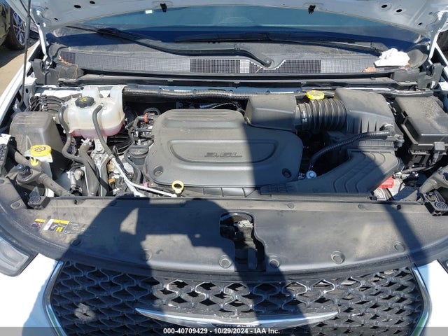 40709429 :رقم المزاد ، 2C4RC1BG4PR519194 vin ، 2023 Chrysler Pacifica Touring L مزاد بيع