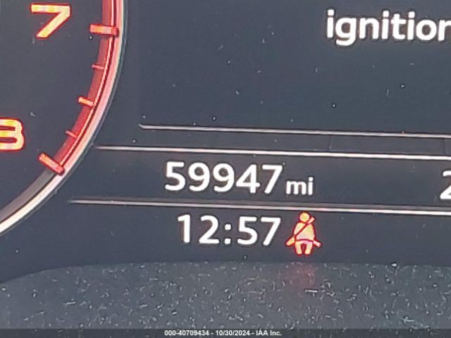 WA1LAAF76JD038082 Audi Q7 3.0t Premium