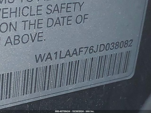 WA1LAAF76JD038082 Audi Q7 3.0t Premium