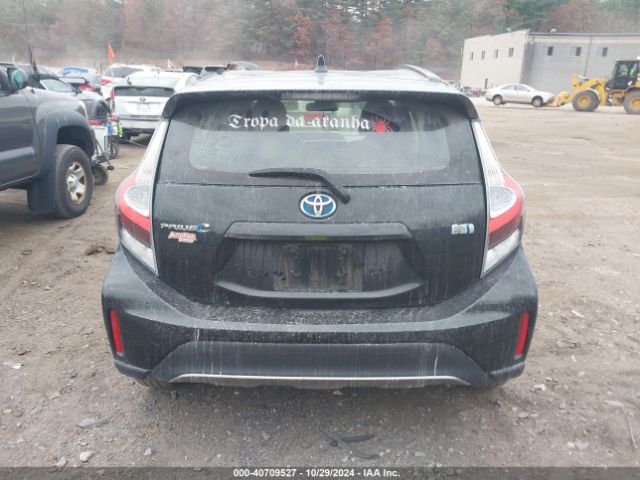 JTDKDTB37J1606137 Toyota Prius C Two