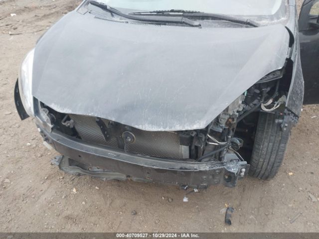 JTDKDTB37J1606137 Toyota Prius C Two