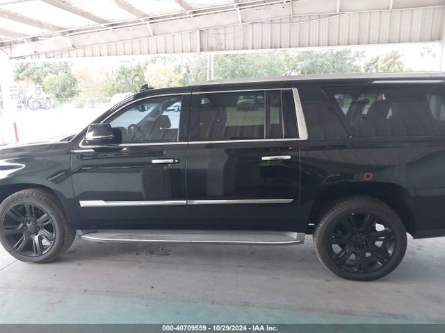 1GYS3SKJ1FR557757 Cadillac Escalade Esv Luxury