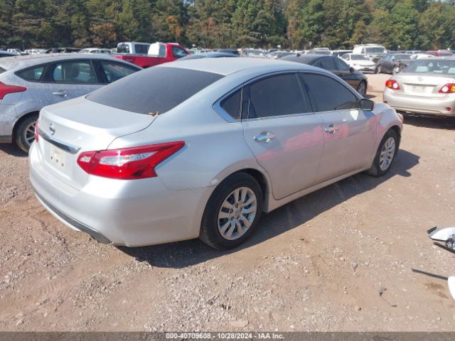 2017 NISSAN ALTIMA 1N4AL3AP0HC285615 Photo 3