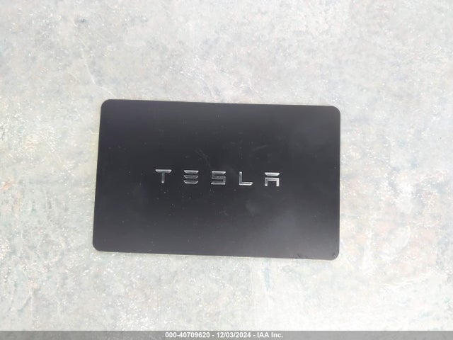 2024 TESLA MODEL 3 5YJ3E1EAXRF784319 Photo 10