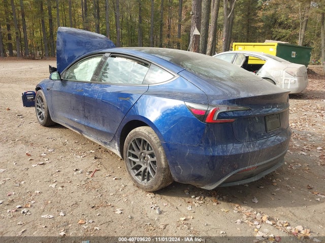2024 TESLA MODEL 3 5YJ3E1EAXRF784319 Photo 2