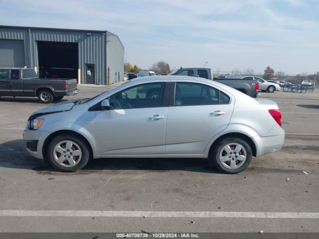 1G1JA5SH4F4130570 Chevrolet Sonic Ls Auto