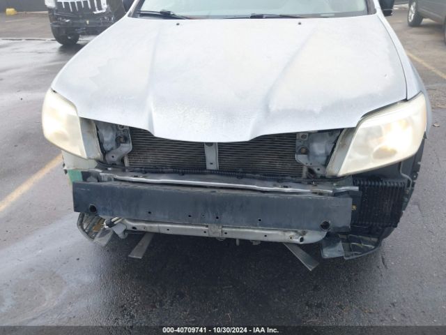 2006 MITSUBISHI OUTLANDER JA4LZ31F66U011118 Photo 5