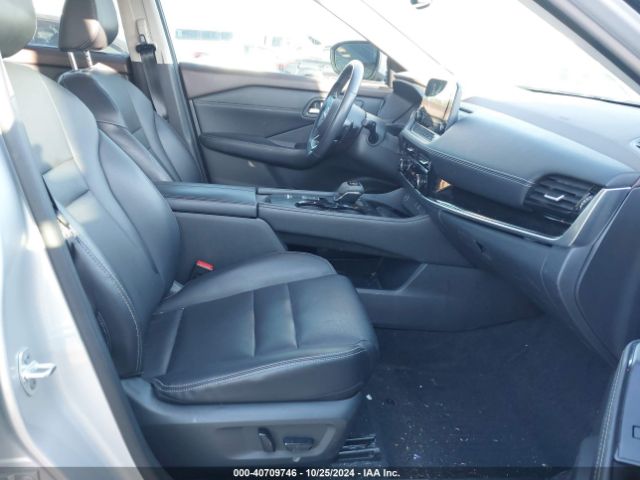 5N1BT3CA6NC724699 Nissan Rogue Sl Fwd