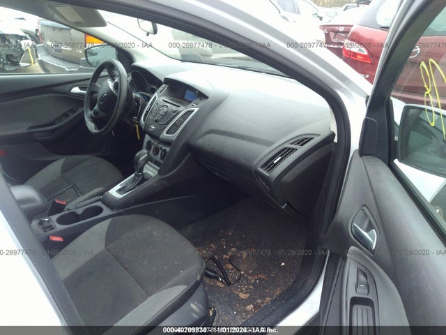 Ford FOCUS SE 2014 1FADP3K20EL265705 Image 5
