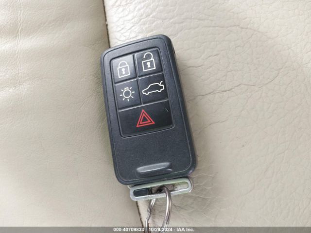 2012 VOLVO XC70 YV4940BZ4C1144637 Photo 10