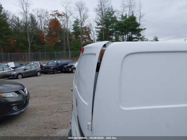3N6CM0KN6HK690350 Nissan Nv200 S