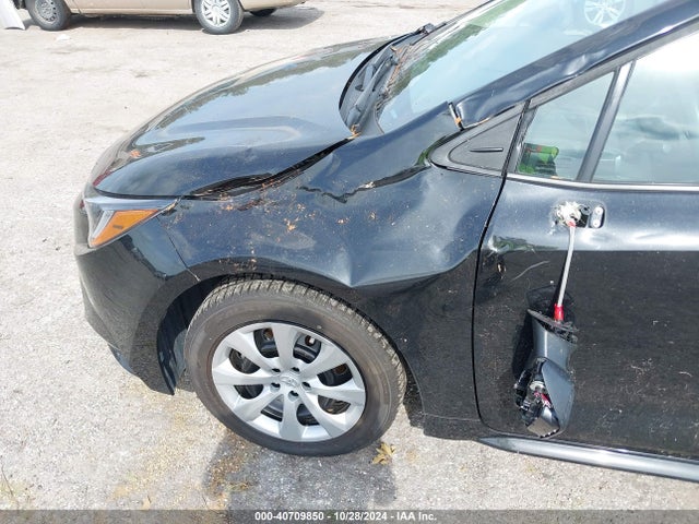 Toyota COROLLA LE 2021 5YFEPMAEXMP227873 Image 6