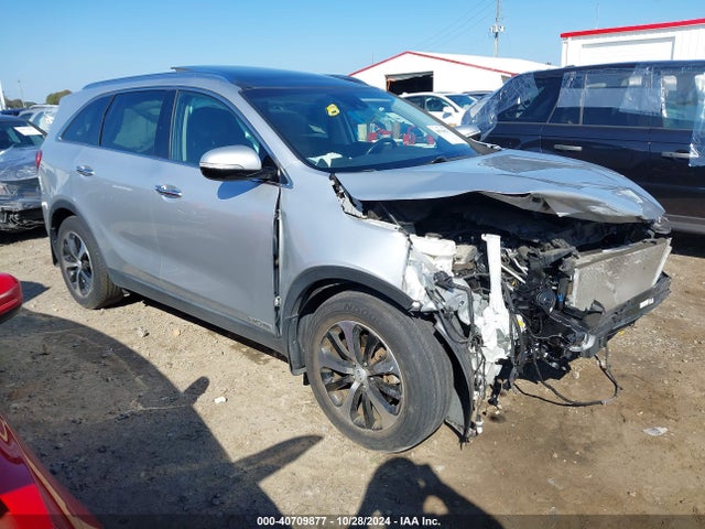 2018 5XYPHDA5XJG380243 main image