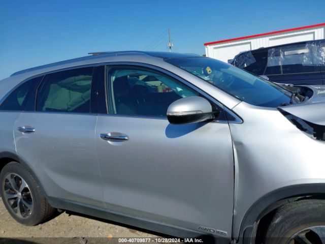 5XYPHDA5XJG380243 KIA Sorento 3.3l Ex